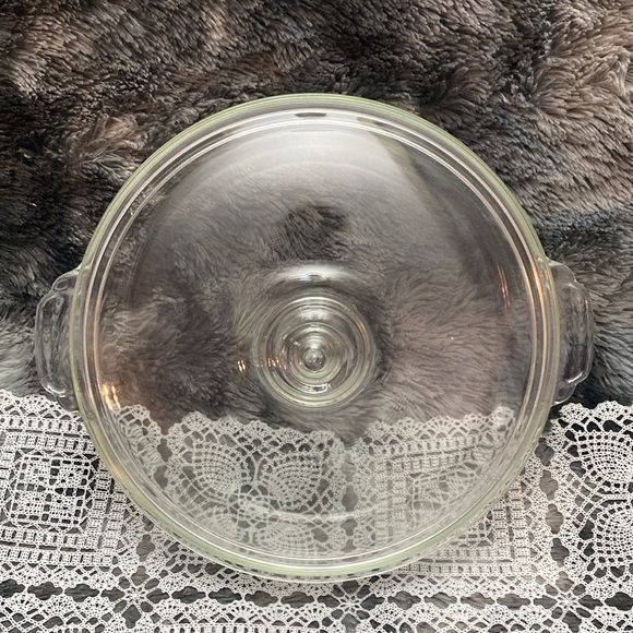 Vintage Early Clear Pyrex Dish Clear Casserole with Lid 4 Cup - Picture 10 of 16